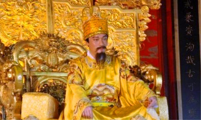 五月初五出生会克死父母吗,五月生男不生女