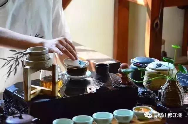 都江堰景区最方便的酒店民宿,都江堰市区酒店民宿推荐