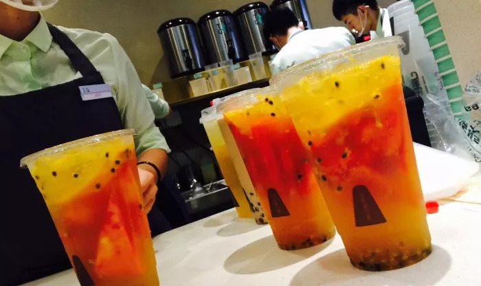 深圳排队五小时奶茶网红打卡地,深圳南山网红奶茶店