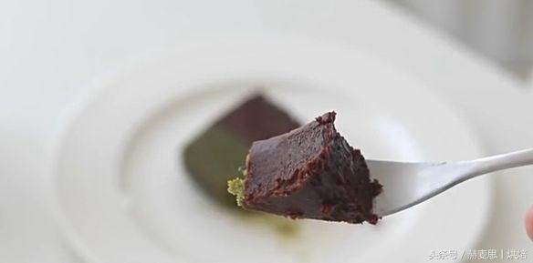 巧克力抹茶奶砖,烘焙巧克力砖怎么做