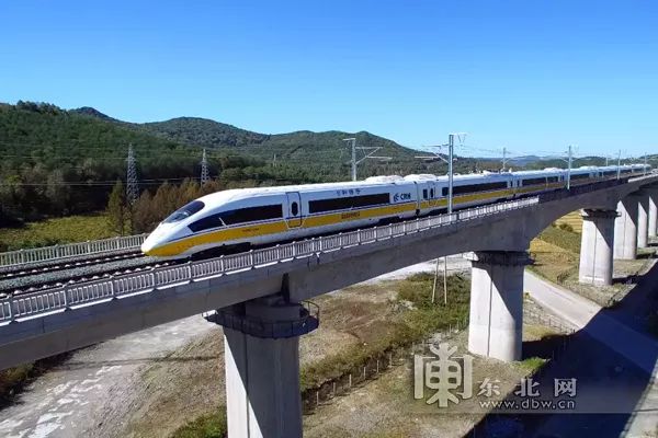 哈佳铁路时刻表,哈佳铁路都有什么站点