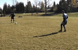 维维足球运球训练教程,足球传球的正确踢法视频教程