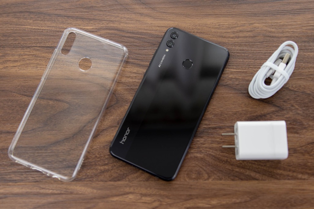 荣耀8x最新测评,千元档最强屏占比荣耀8x体验评测