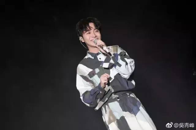 人从众的读音,人从众𠈌的意思