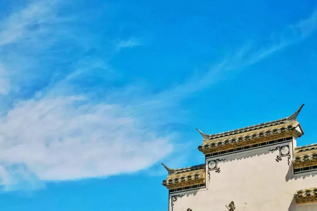 郑州足球小镇有真草足球场吗,郑州足球小镇现状