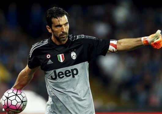 吉安路易吉布冯抖音,门将吉安路易吉布冯