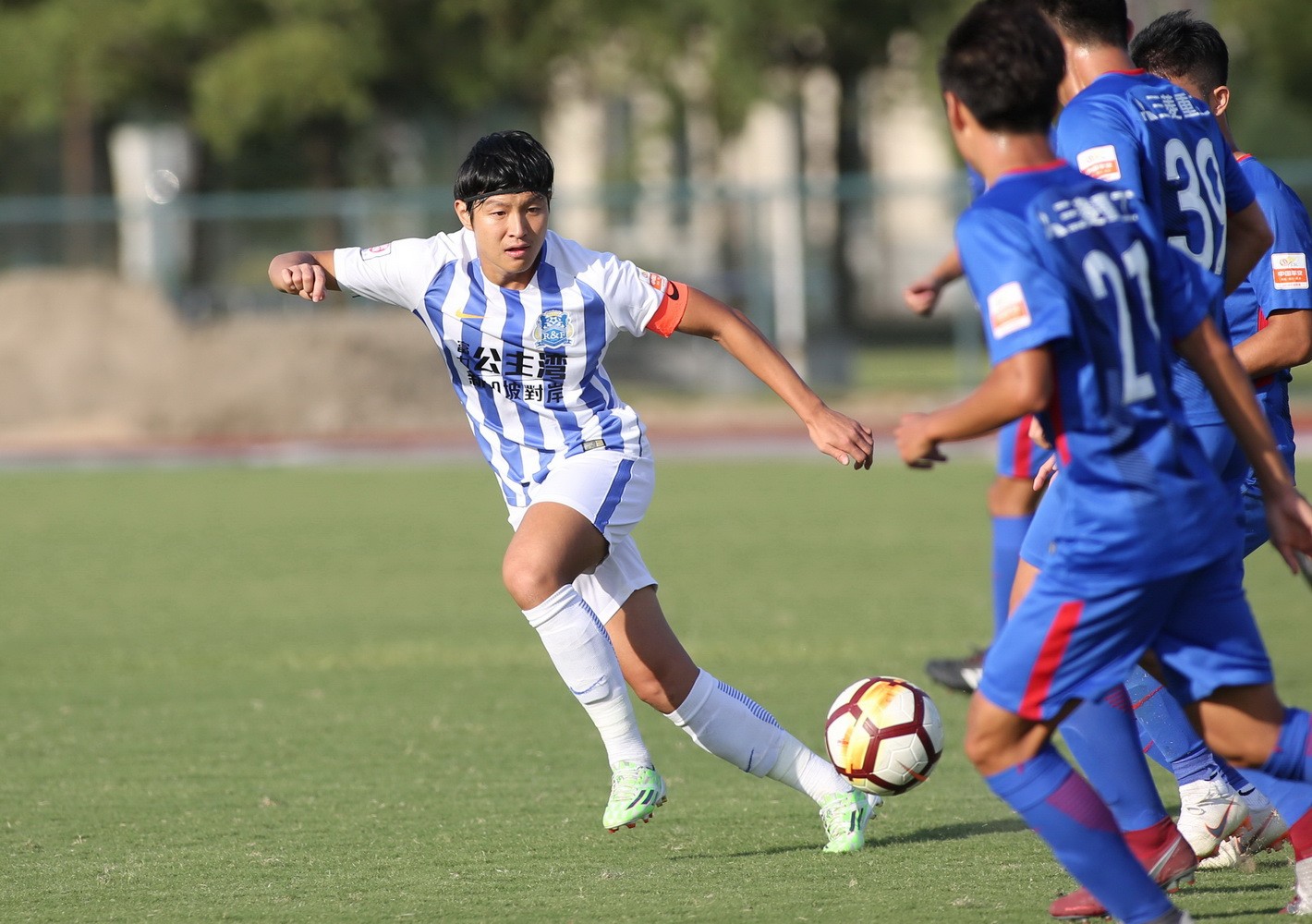 预备队广州富力对广州恒大,中超申花5:3逆转富力