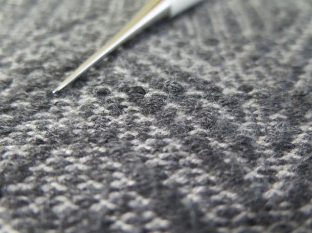 毛衣领口变形怎么处理,哪些毛衣衣领不会变形