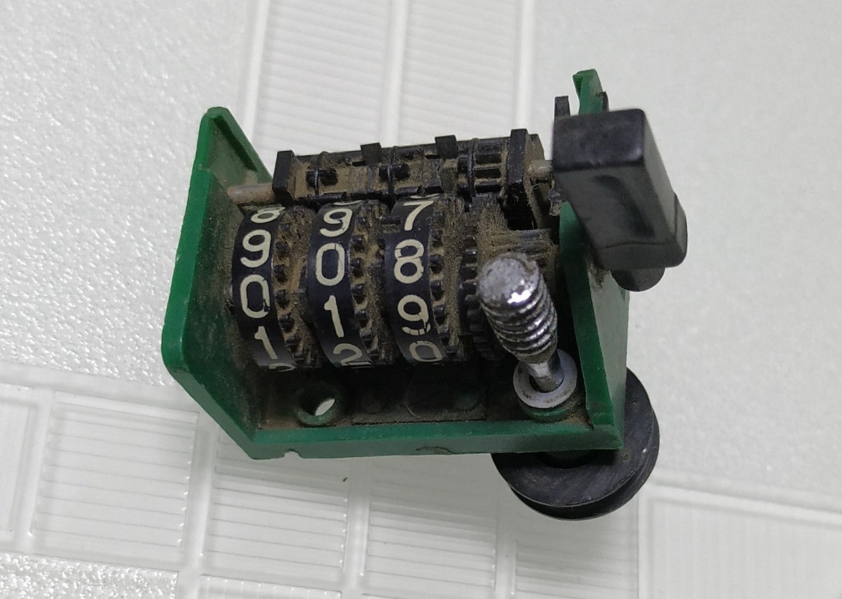 13岁买鞋要买大一码吗,13岁买鞋子