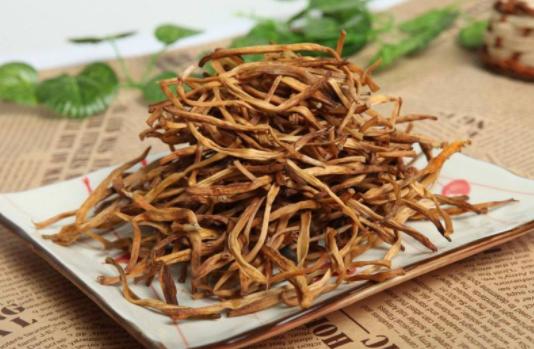 痔疮疼吃点白萝卜管用吗,痔疮导致排便困难会阴胀痛