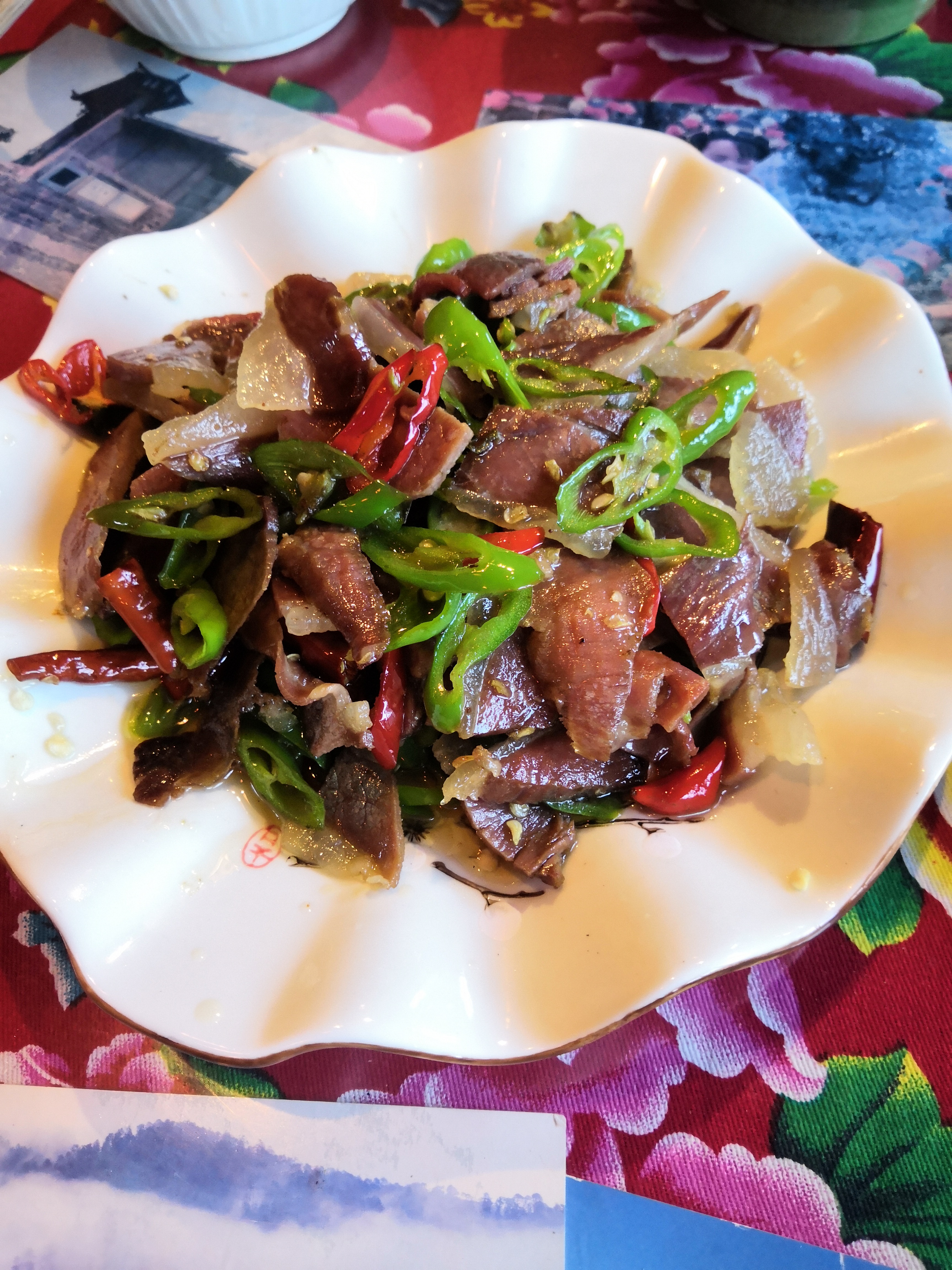 云南诺邓美食,云南最古老的诺邓白族古村