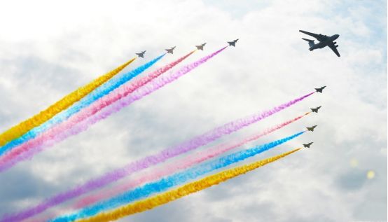 谁持彩练当空舞杀青特辑,谁持彩练当空舞电影预告片