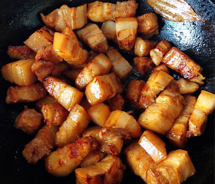 正宗腐乳红烧肉的做法,桂花红烧肉和腐乳红烧肉哪个好吃