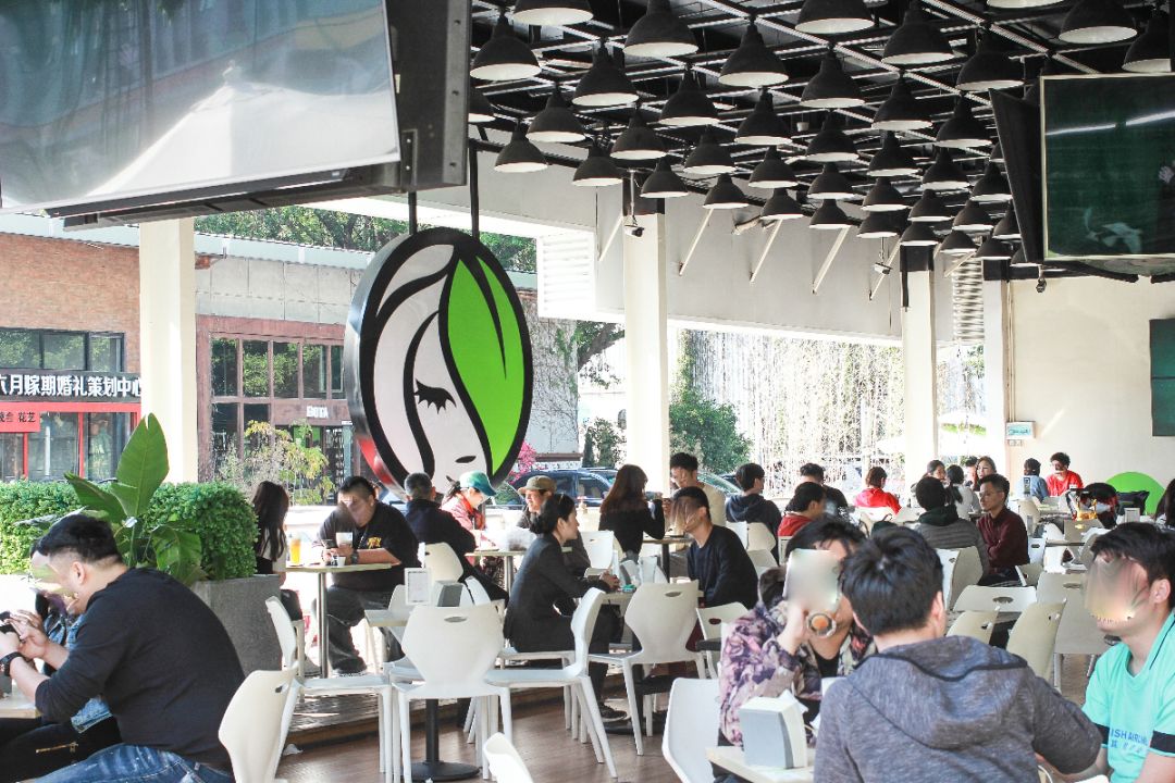 深圳网红小姐姐有多少,深圳小姐姐网红店