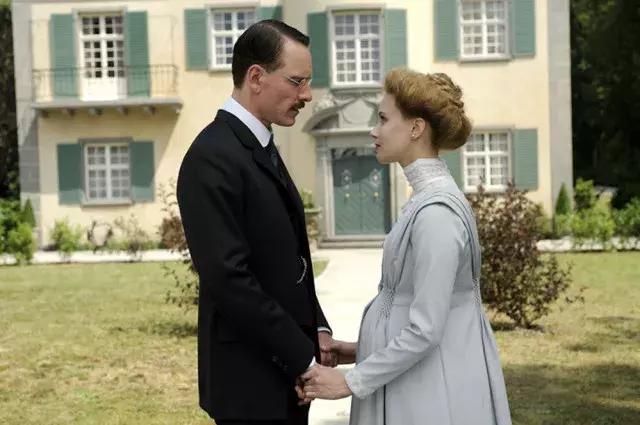 当一个女人没有自己的事业,当一个女人没有经济来源没工作