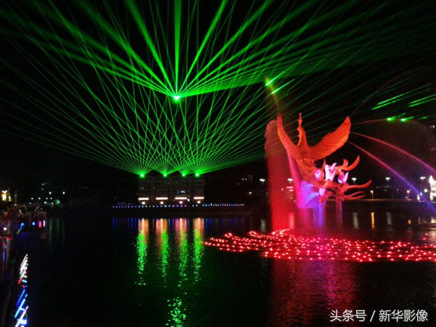 陕西凤县音乐喷泉灯光秀,凤县凤凰喷泉今晚开放不