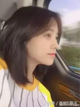 拍照pose技巧和方法,女生拍照剪刀手pose