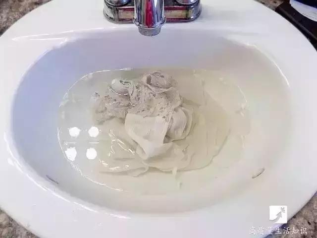 羊毛衣服缩水一招就复原,衣服洗缩水了能复原吗