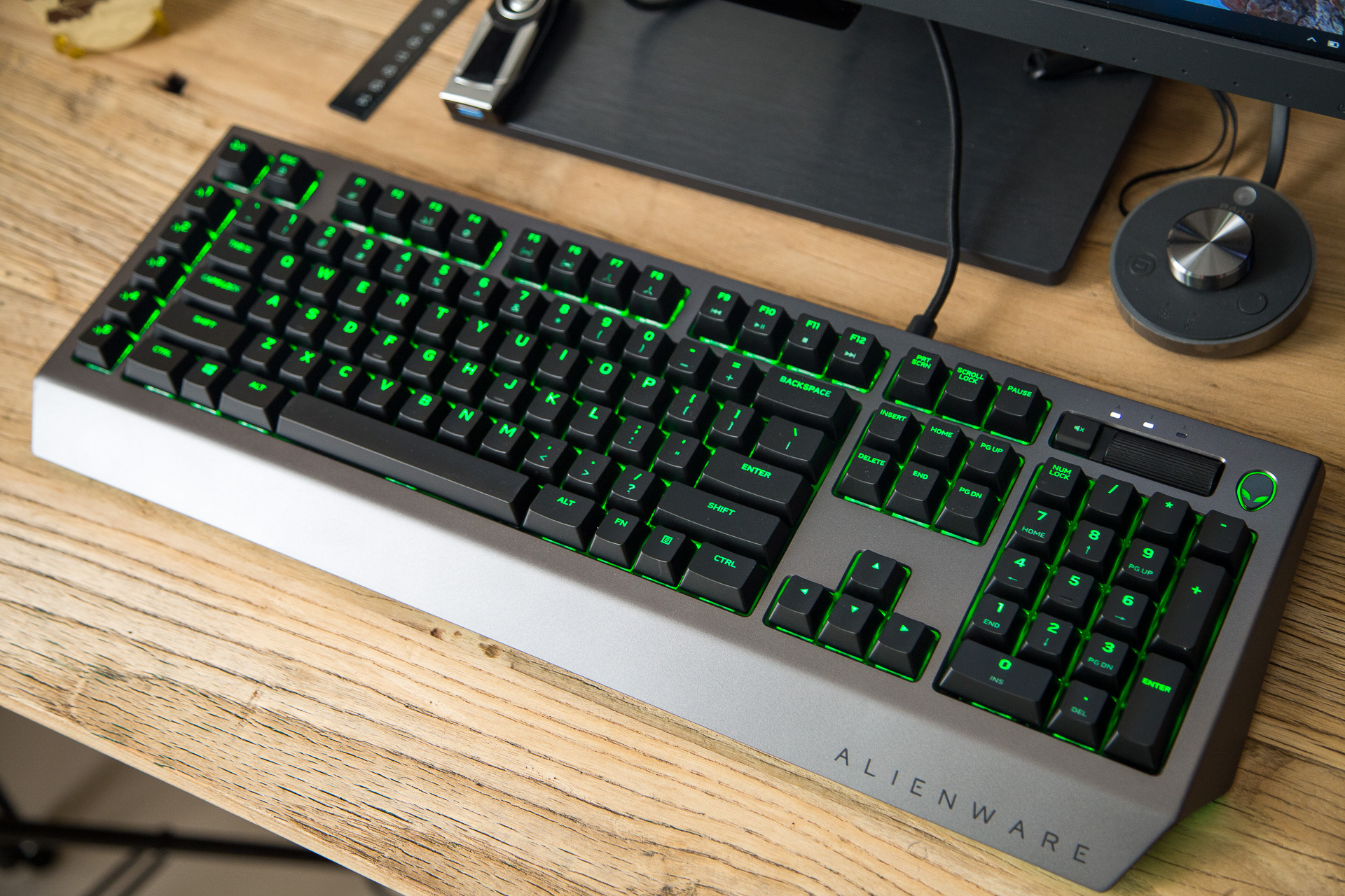 alienware键盘580,alienware19键盘评测