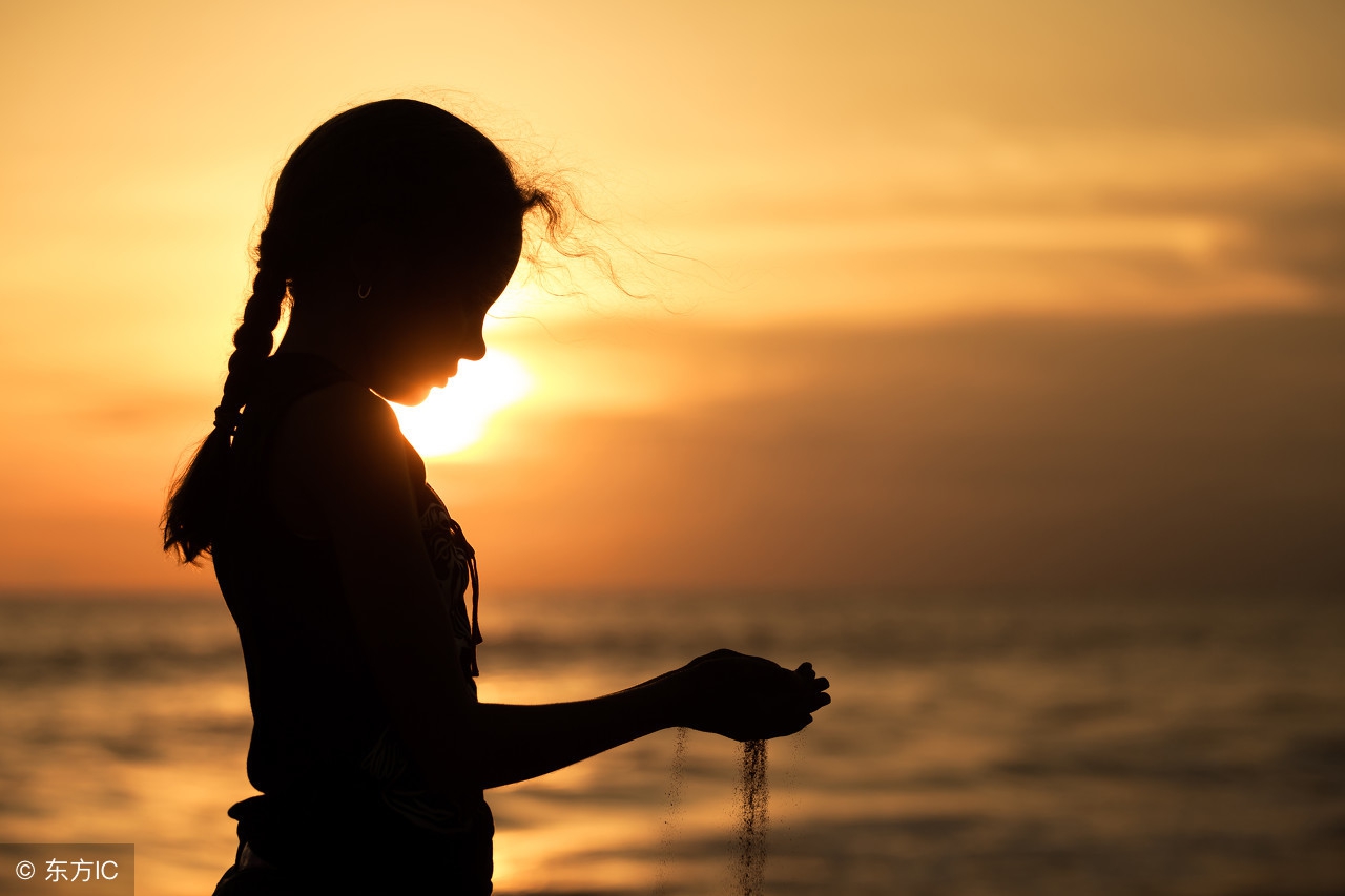 鏃ュ瓙鑻辫缇庢枃,thelightofabrightday