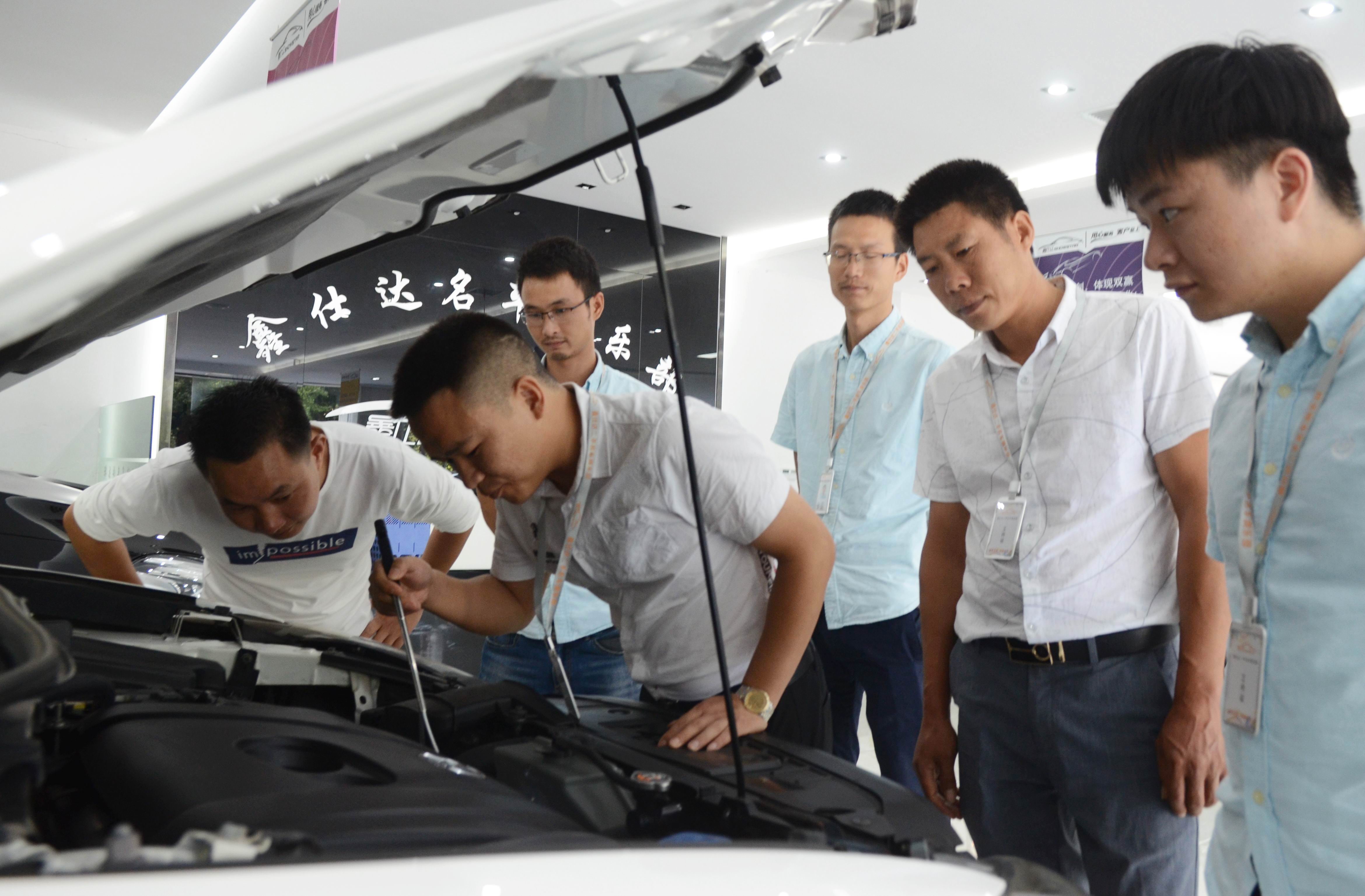 鑫仕达名车周勇,长沙鑫仕达二手车周勇