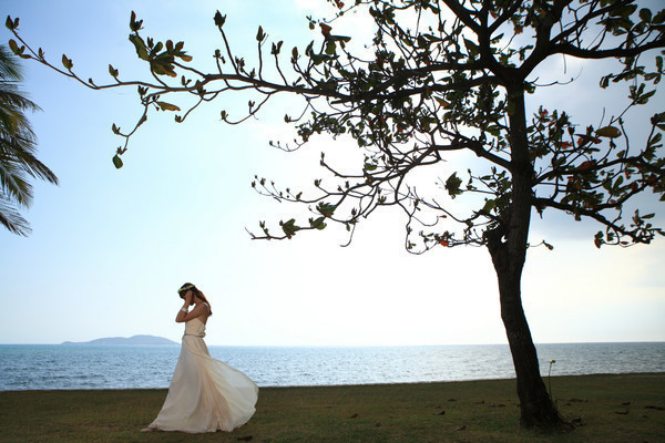 享受阳光拥抱大海,三亚阳光大海之旅