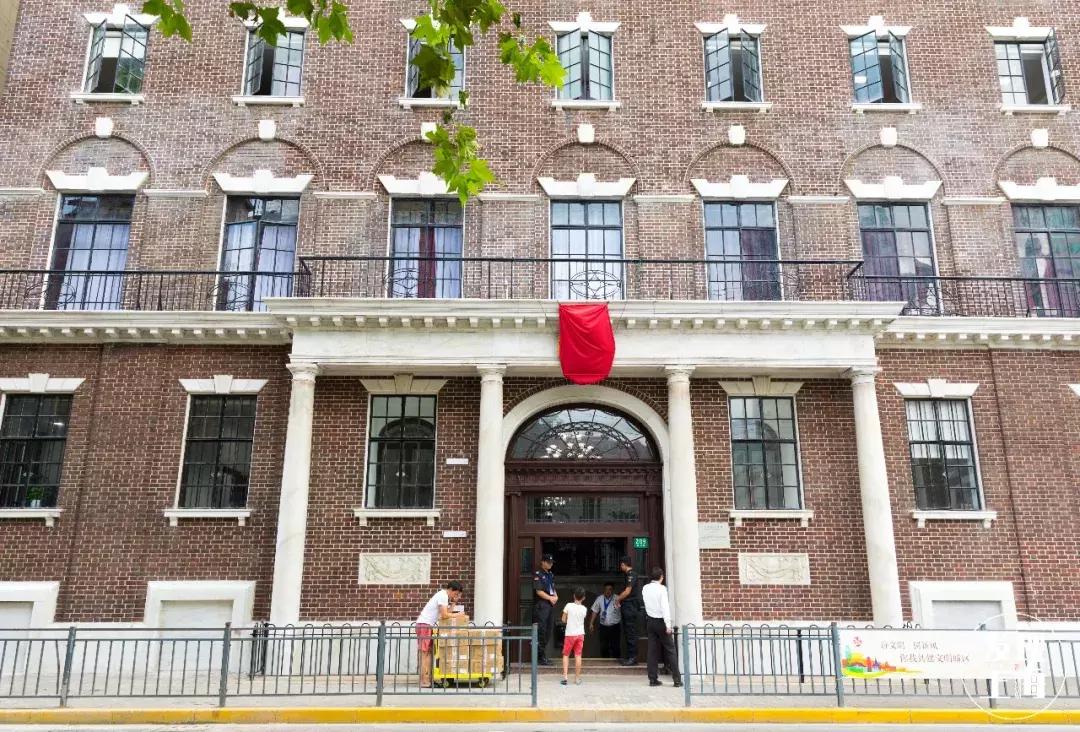 曾经火遍大街上的小巷,曾经很红火的一条路