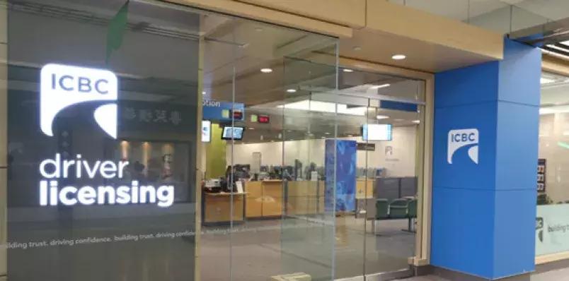 “我爱温哥华,但我无奈选择卡尔加里”:一位BC艺术家的“陈词”