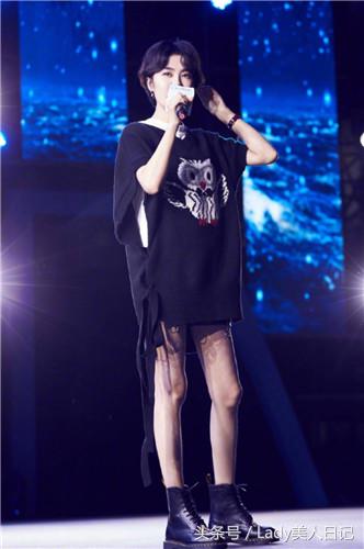 马丁靴搭配哪款马丁靴好看,马丁靴怎样穿搭才好看