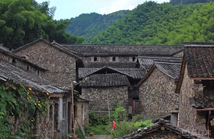 缙云山黛湖仙境,缙云峰景