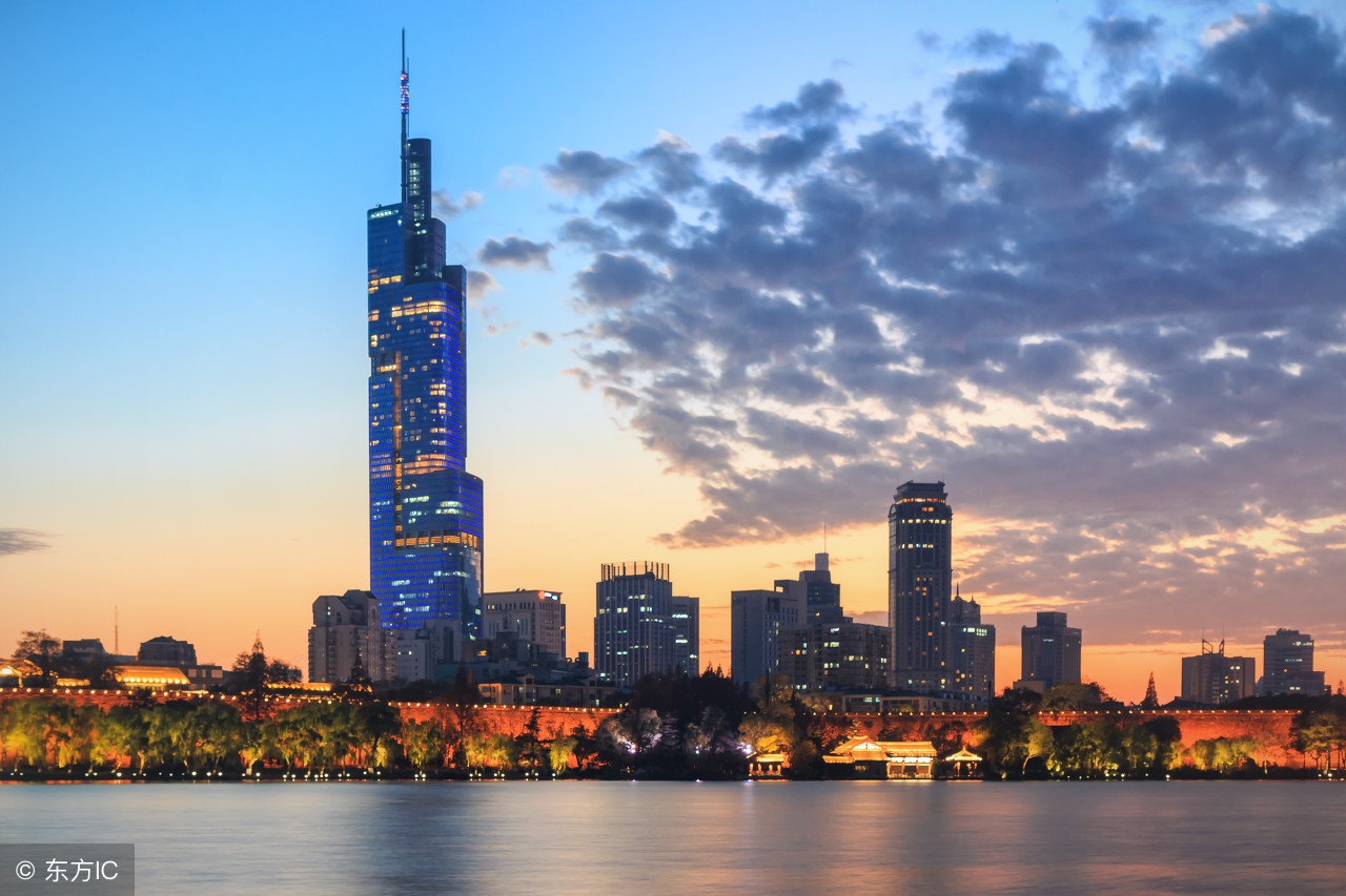 在南京，一分钟会发生什么？