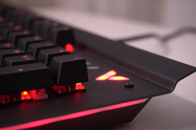 雷柏v780防水机械键盘,雷柏V580防水背光游戏机械键盘