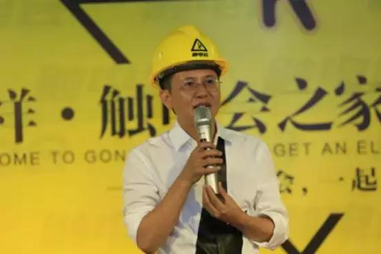 电商微商商业模式区别在哪,现在微商的商业模式属于传销吗