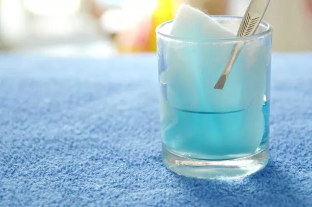 你用它消毒，它却让你“中毒”！这些消毒药水别再用了