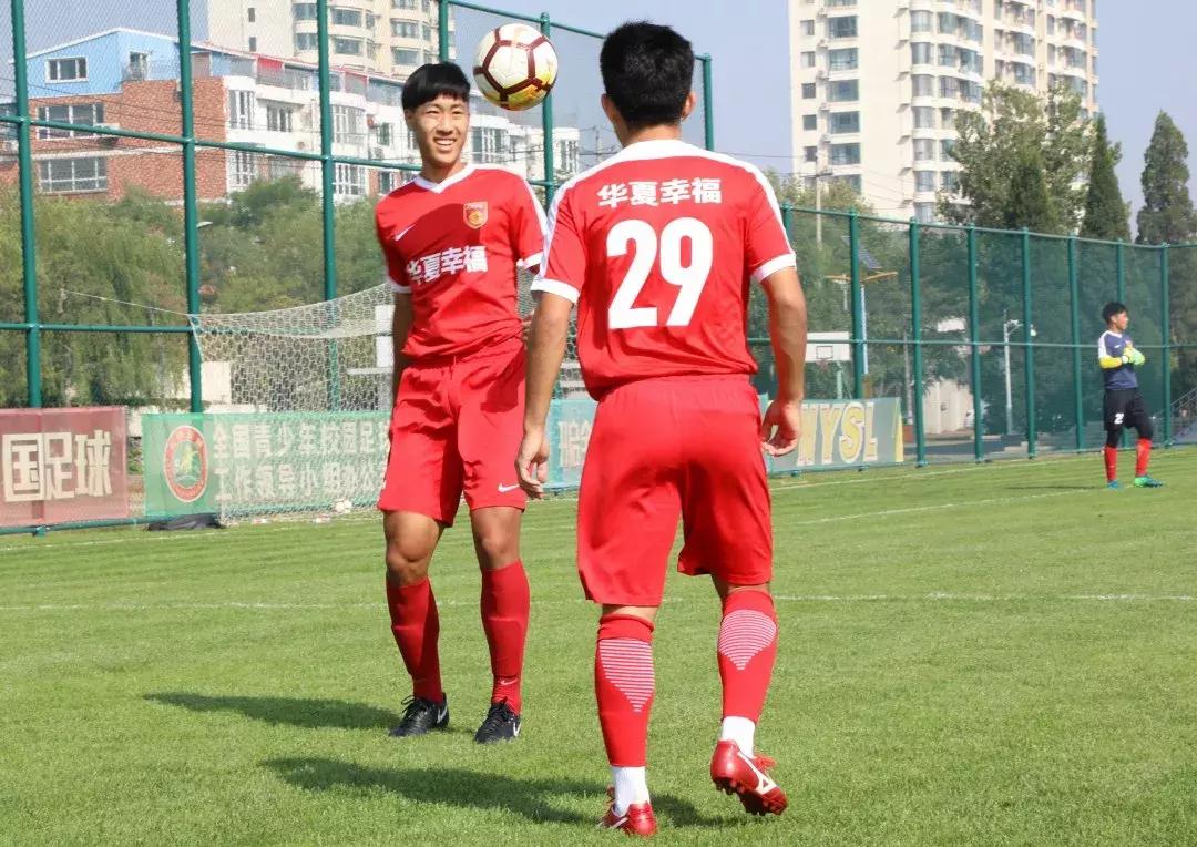 日本教练讲足球的视频,日本教练说李铁