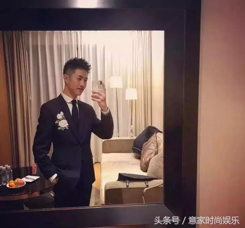 采访别人一身衣服多少钱,采访男生一身穿搭几十万