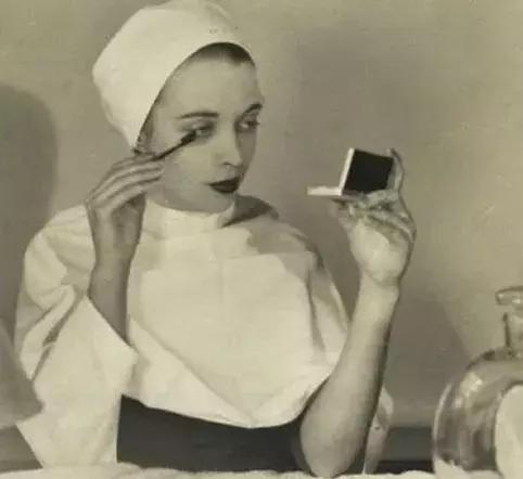 柔俪兰舒柔嫩肌水如何,juvena柔俪兰肌底液测评