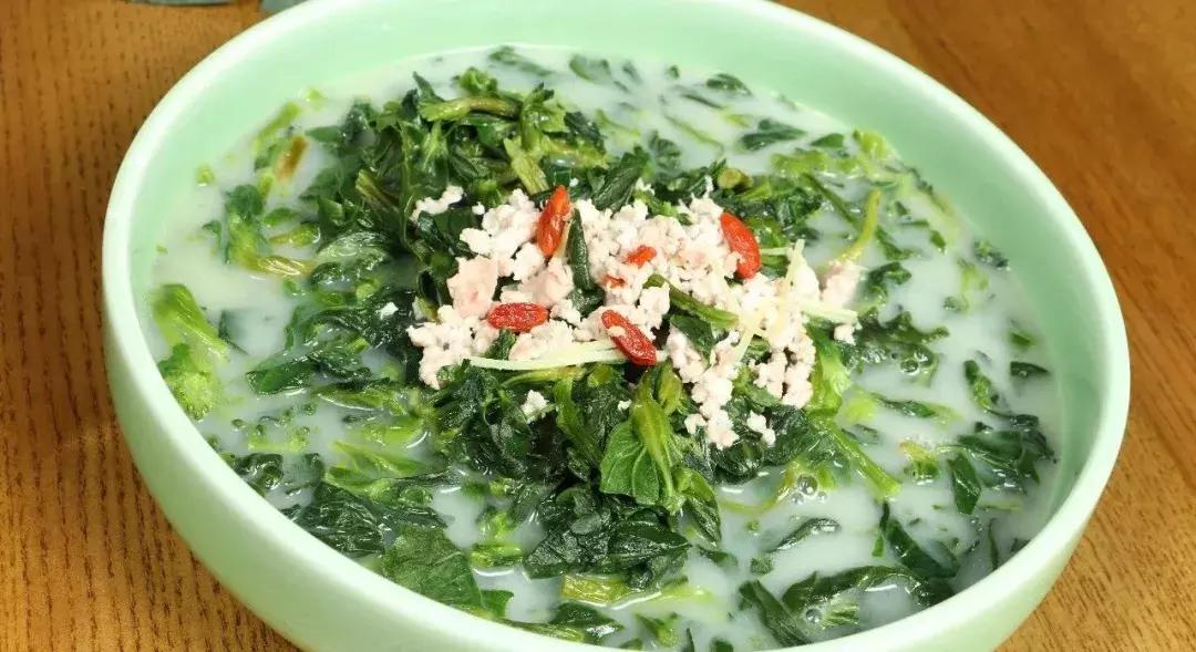 鸽子买回来怎么处理怎么做鸽子汤,5年的老鸽如何炖鸽子汤鲜而不柴