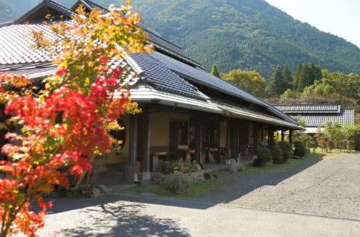 日本汤屋温泉推荐,日本九州汤平温泉