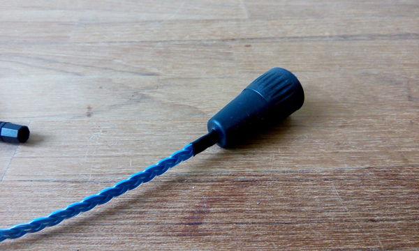 胡桃木耳罩，制作平衡耳机线材，左右声道地线分离效果显著