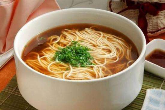 爸爸，为什么煮面条会溢出来呢？