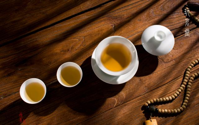 不同材质茶具上的茶垢怎么清洗,分离式茶杯怎么清洗