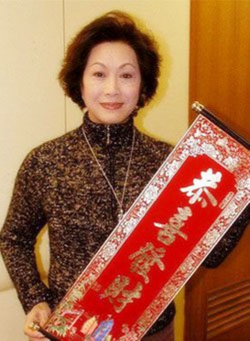 白茵年轻时的美图,白茵惊艳的图片