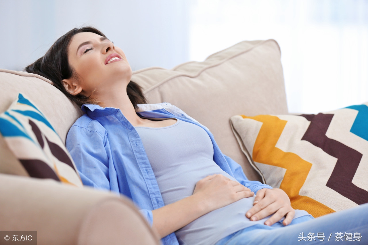 排除胃胀气瑜伽,上班族久坐难消化