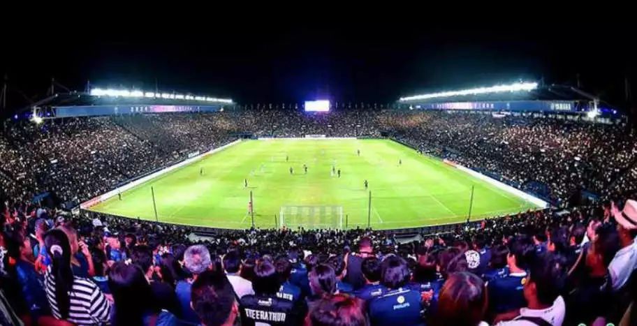 世界十大球场排名榜,世界上最好看的世界杯足球场排名