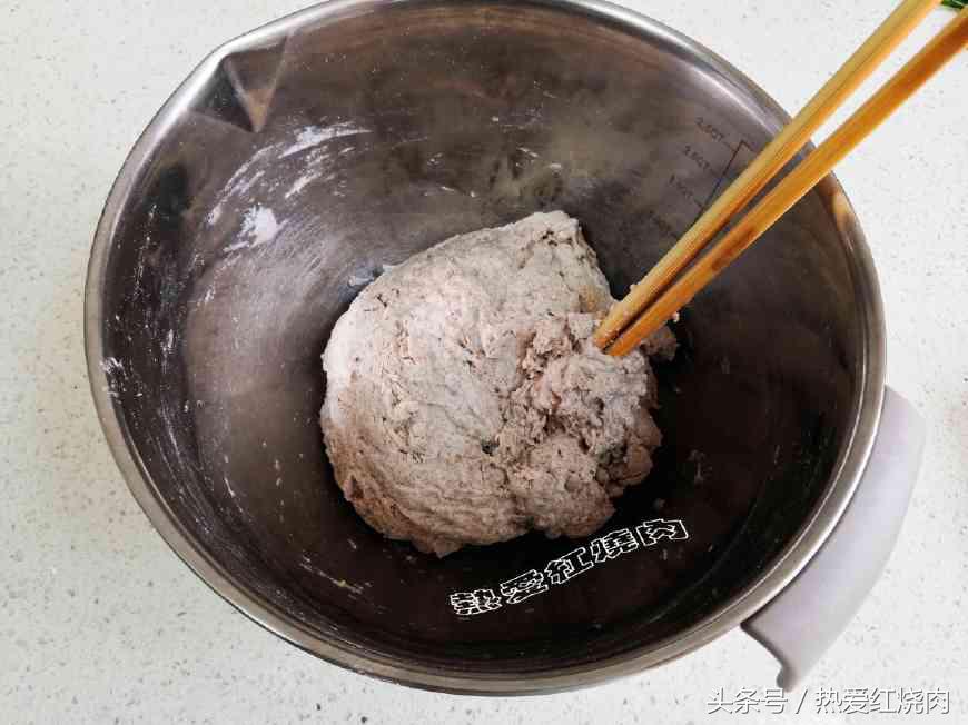 为什么做馅饼面不熟,为什么自己做的馅饼很硬