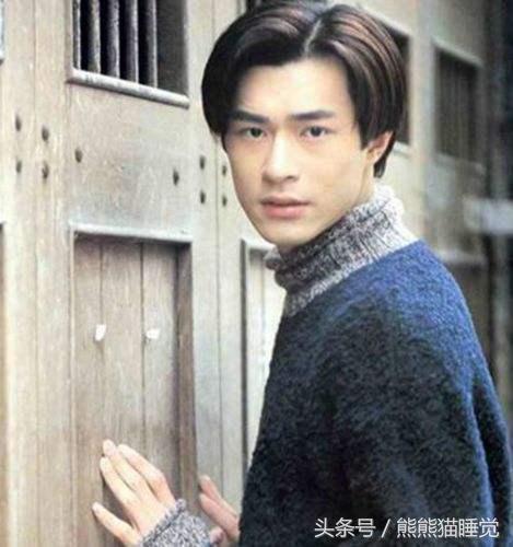 鹿晗出道前在韩国辛酸经历叙述,鹿晗首曝练习生辛酸经历