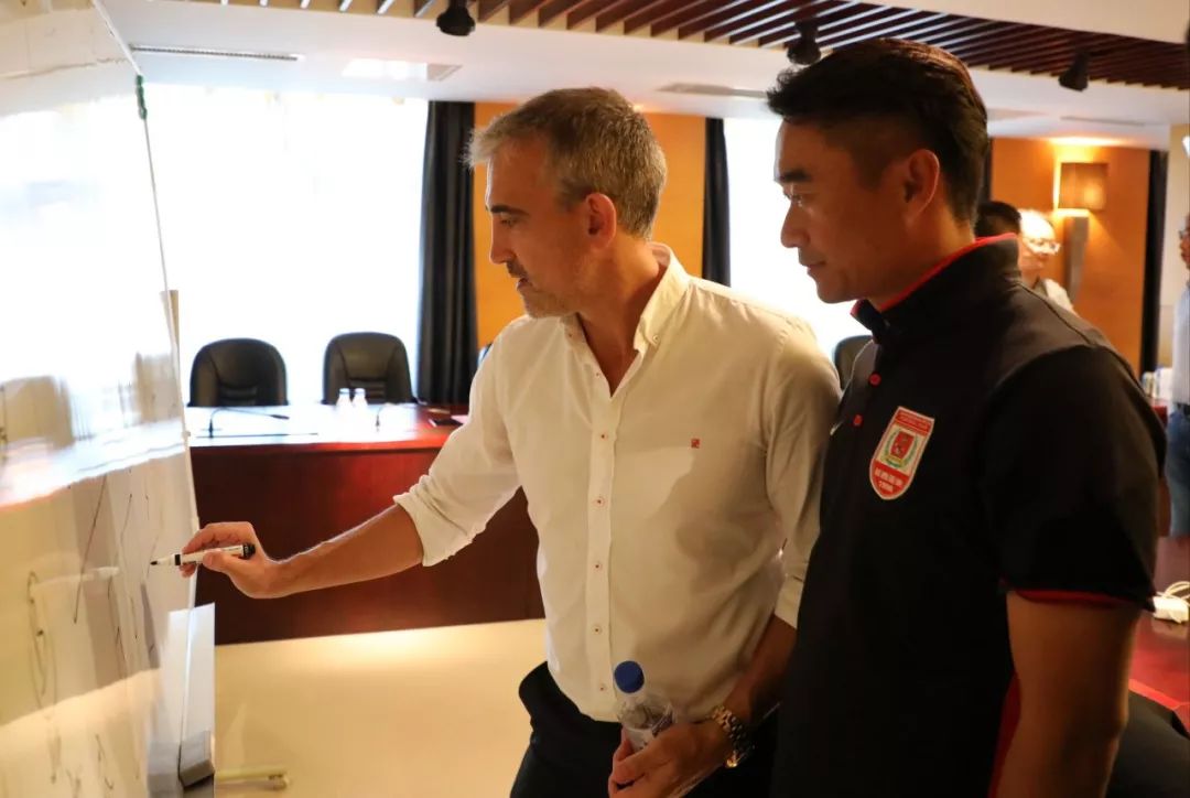 当“何超们”成为中坚，亚泰96一*开代**启第二次足球人生