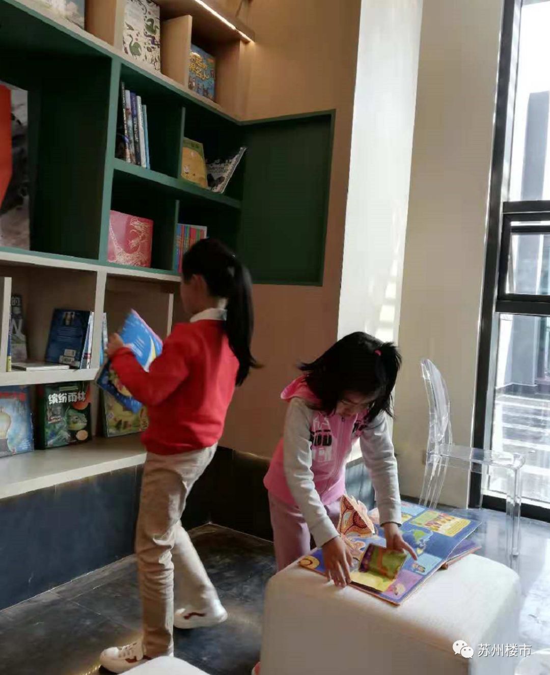 今天，北新区网红纯新盘首次亮相，1000张加油卡瞬间送完，明天·