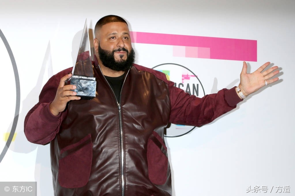 最高调炫富的嘻哈制作人——花上亿购买豪宅，豪车更是不停换